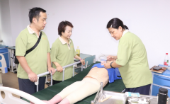 养老行业风口来袭 长期照护师成为刚需热门职业