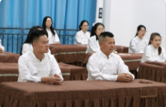 经络穴位精准教学，正规实训纠正业余错误手法