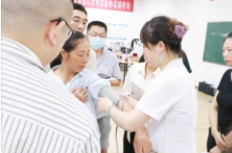 正规养老护理培训如何选 康惠医护学校教你避开无证机构陷阱