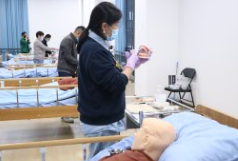 康惠医护长期照护师培训：结业对接长护险定点机构推荐